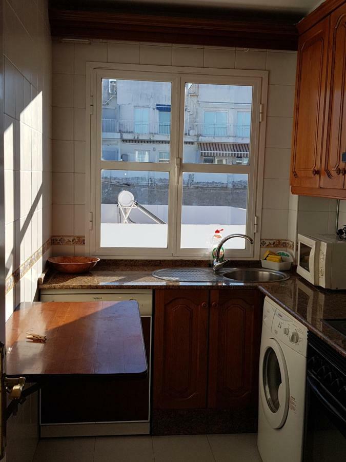 Apartamento Santa Barbara コニル・デ・ラ・フロンテラ エクステリア 写真